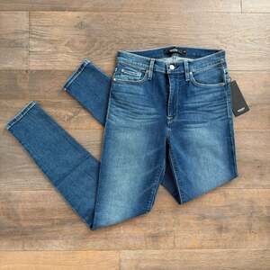 Hudson NWT Barbara Super Skinny High Waist Jeans Size 28